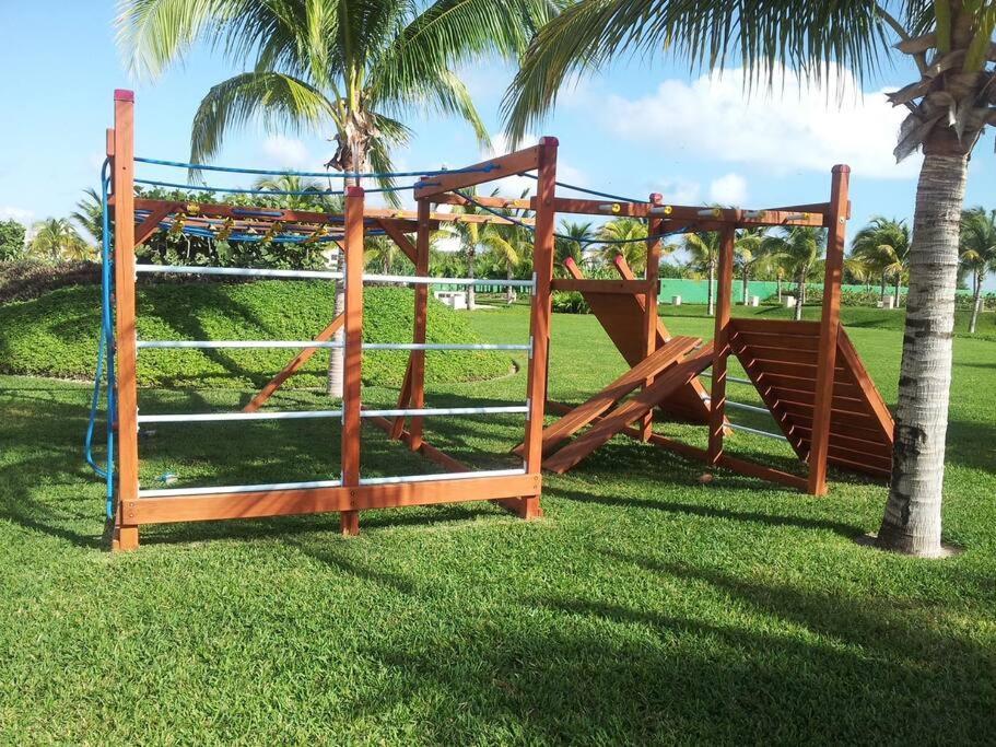 Punta Me Luxury Apartments Ocean View & Beach Front In Amara Cancún Eksteriør billede