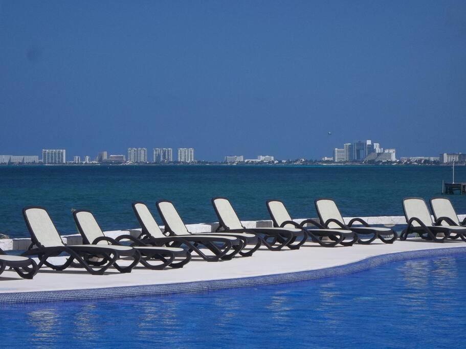 Punta Me Luxury Apartments Ocean View & Beach Front In Amara Cancún Eksteriør billede