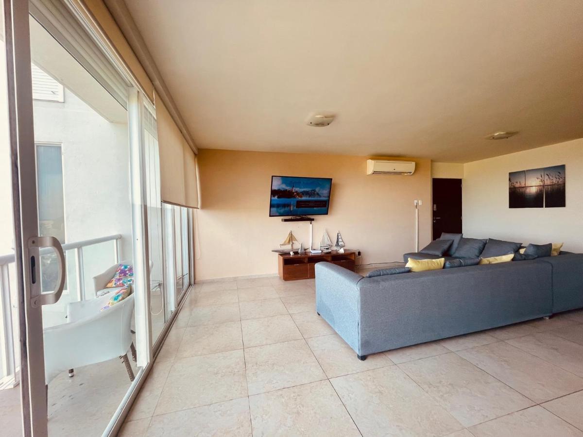 Punta Me Luxury Apartments Ocean View & Beach Front In Amara Cancún Eksteriør billede