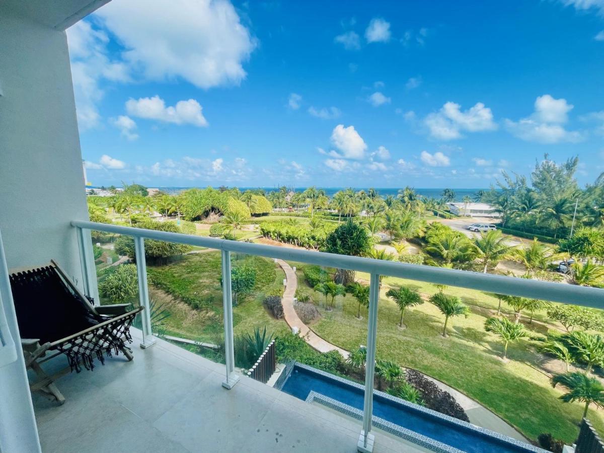 Punta Me Luxury Apartments Ocean View & Beach Front In Amara Cancún Eksteriør billede